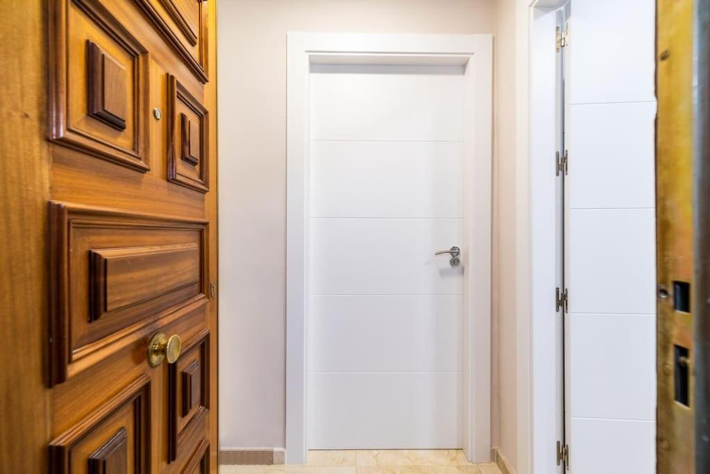 Apartamento Pedro Antonio Parking Gratis Granada Dış mekan fotoğraf